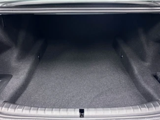BMW 5 Series Image 7