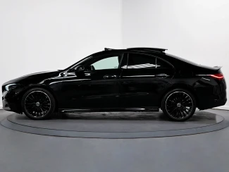 Mercedes-Benz CLA Image 4