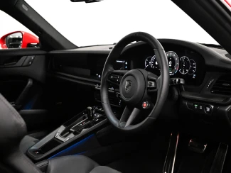 Porsche 911 Image 2