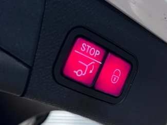 Mercedes-Benz C Class Image 8