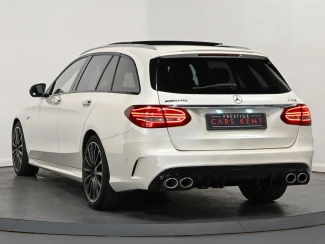 Mercedes-Benz C Class Image 3