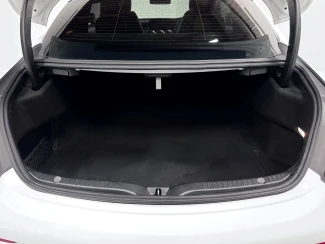 Mercedes-Benz C Class Image 7