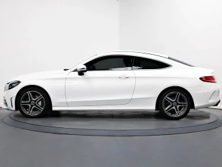 Mercedes-Benz C Class Image 4