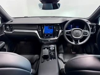 Volvo V60 Image 2