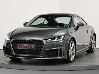 Audi TT Image 6