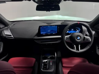 BMW 1 Series Image 2