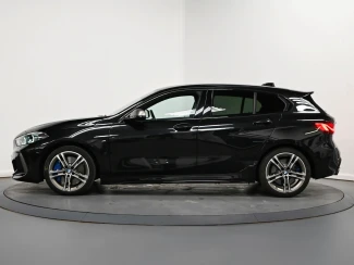 BMW 1 Series Image 4