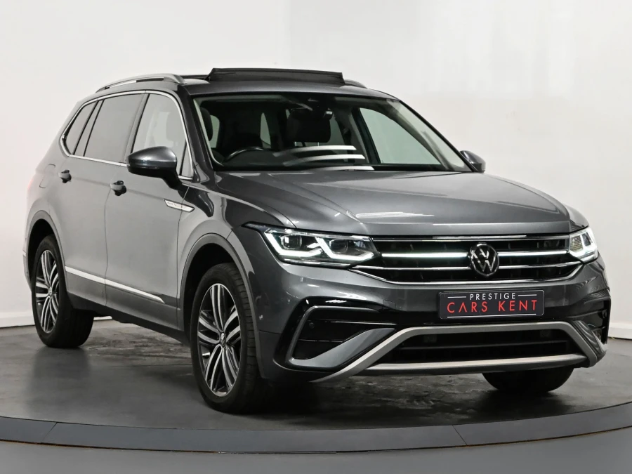 2022 Volkswagen Tiguan Allspace Elegance Tsi Semi-auto