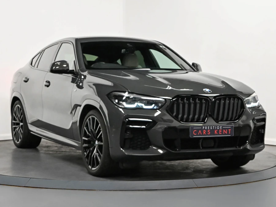 2022 BMW X6