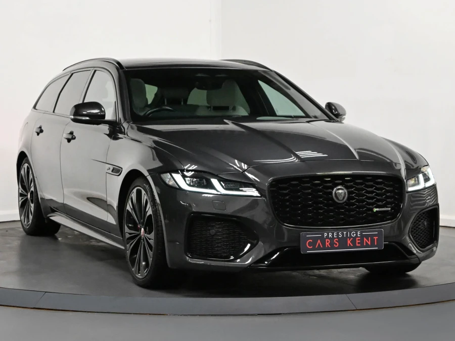 2022 Jaguar XF R-dynamic Se D Mhev Auto