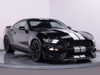 Ford Mustang Listing Image