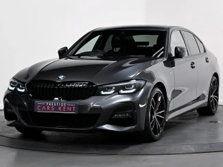 BMW 3 Series Image 6
