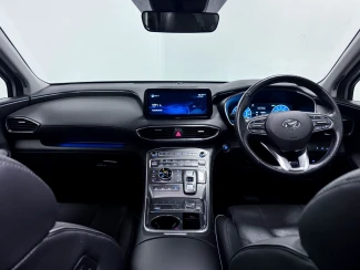Hyundai Santa Fe Image 2