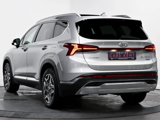 Hyundai Santa Fe Image 3