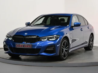 BMW 3 Series Image 6