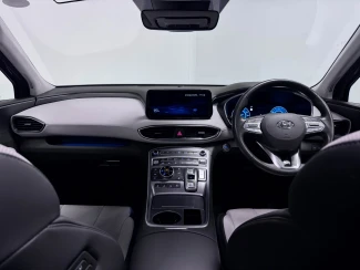 Hyundai Santa Fe Image 2