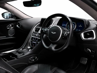 Aston Martin DB11 Image 2