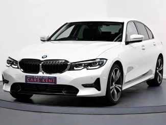 BMW 3 Series Image 6