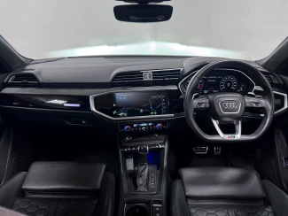 Audi RS Q3 Image 2
