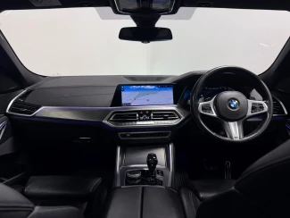 BMW X6 Image 2