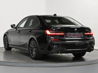 BMW 3 Series Image 3
