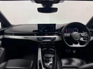 Audi S4 Avant Image 2