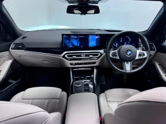 BMW 3 Series Image 2