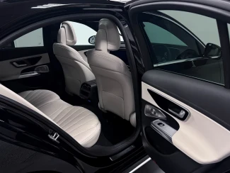 Mercedes-Benz E Class Image 8