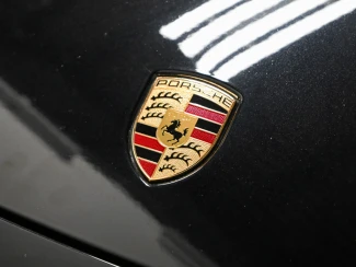 Porsche Cayenne Image 7