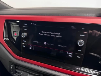 Volkswagen Polo Image 8