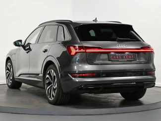 Audi e-tron Image 3