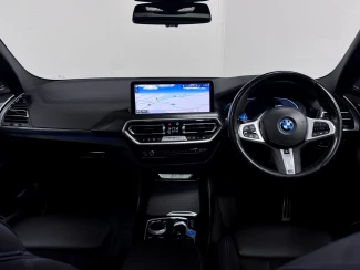 BMW iX3 Image 2