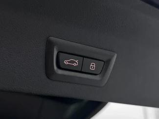 BMW iX3 Image 8