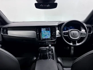 Volvo S90 Image 2