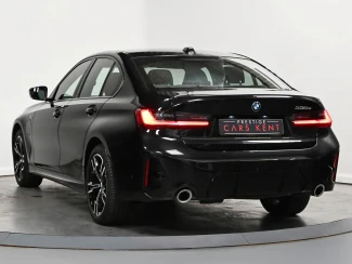 BMW 3 Series Image 3