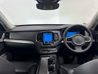 Volvo XC90 Image 2