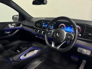 Mercedes-Benz GLE Image 2