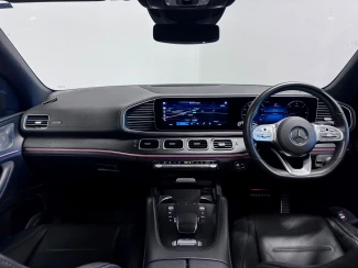 Mercedes-Benz GLE Image 2