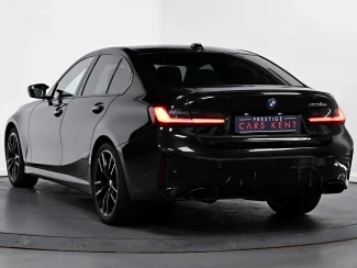 BMW 3 Series Image 3