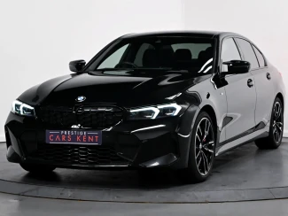BMW 3 Series Image 6
