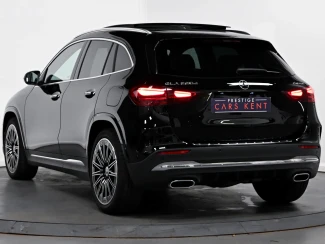 Mercedes-Benz GLA Image 3