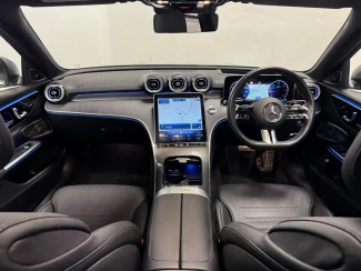 Mercedes-Benz C Class Image 2