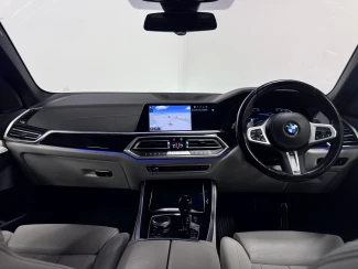 BMW X5 Image 2