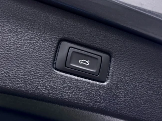 Audi Q7 Image 8