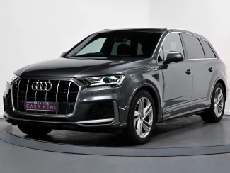 Audi Q7 Image 6