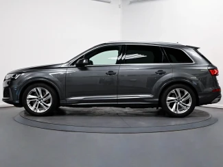 Audi Q7 Image 4