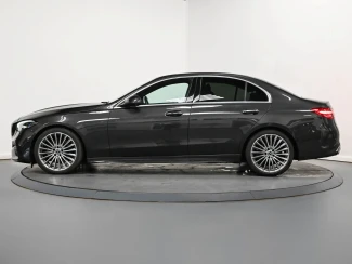 Mercedes-Benz C Class Image 4