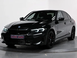 BMW 3 Series Image 6