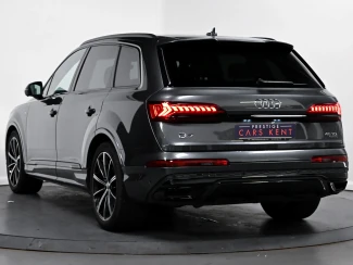 Audi Q7 Image 3