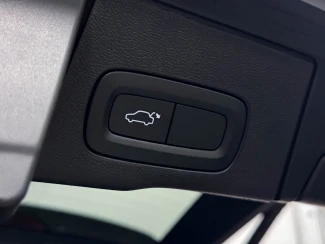 Volvo XC60 Image 8